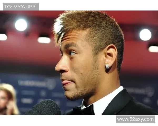 巴西足球明星独特发型解析展现个性与风格的完美结合